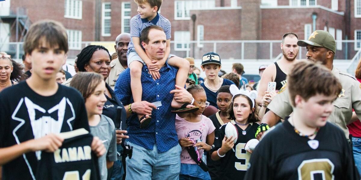 Drew Brees promete doar US$5 milhões para a Louisiana em 2020, além de 10.000 refeições por dia