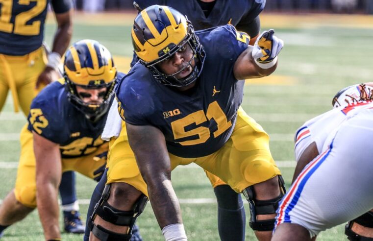 Na primeira rodada do Draft, o New Orleans Saints seleciona Cesar Ruiz, C/G de Michigan