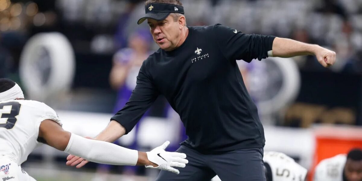 Sean Payton se ajusta para uma pré-temporada atípica