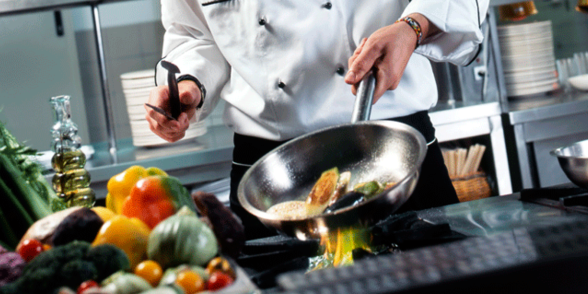 Crônicas em Preto e Dourado: Com os cumprimentos do (novo) chef