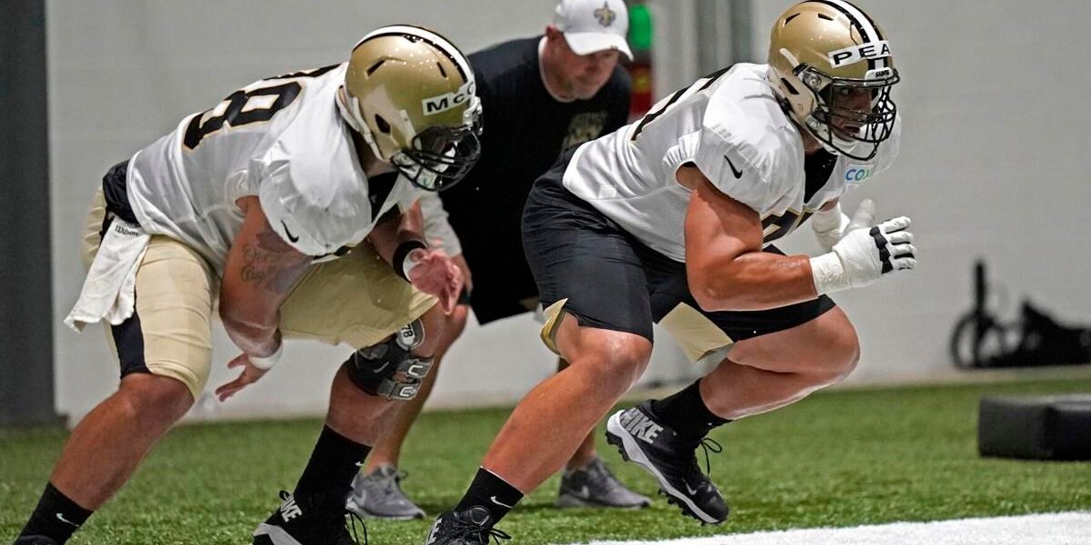 A linha ofensiva do Saints tem sido uma constante com esses 2 treinadores nos bastidores