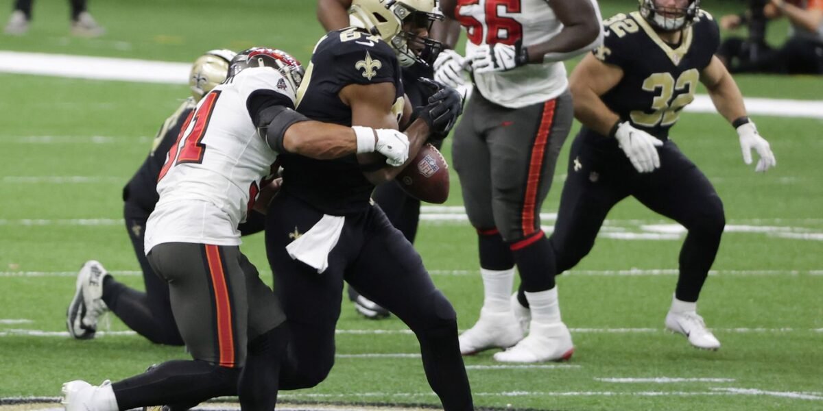 Saints corta os tight ends Jared Cook e Josh Hill