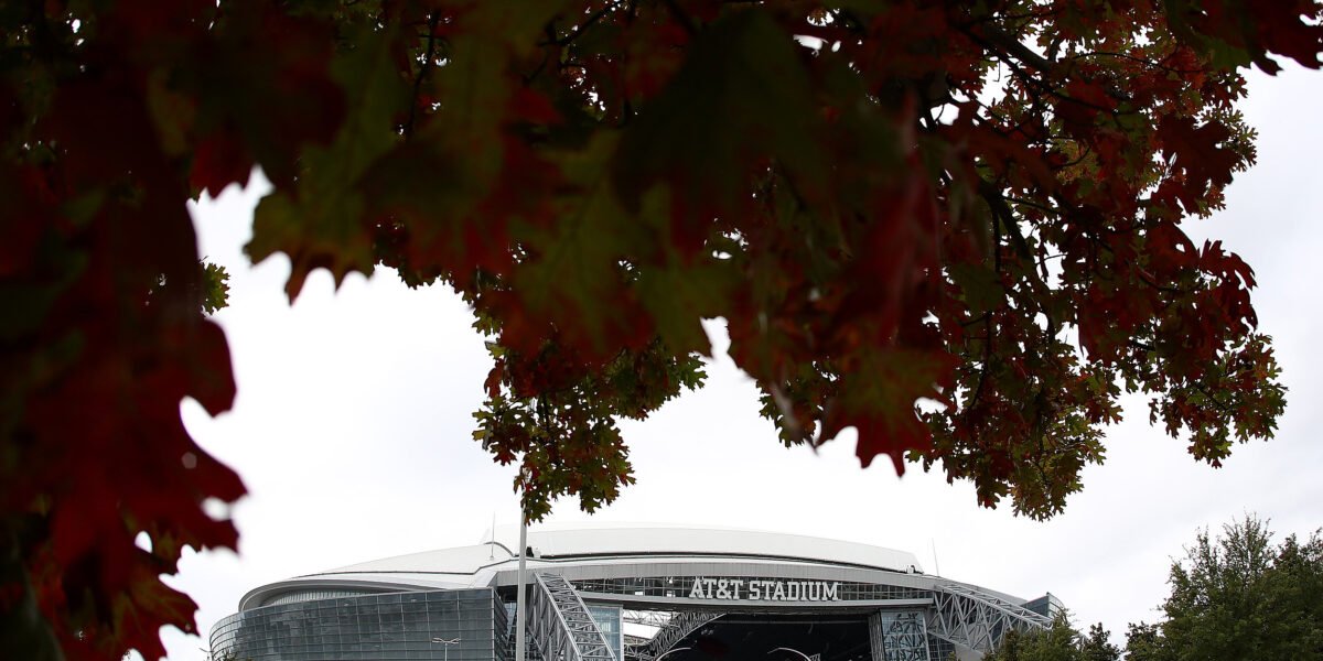 New Orleans Saints vs Green Bay Packers pode ser transferido para o AT&T Stadium