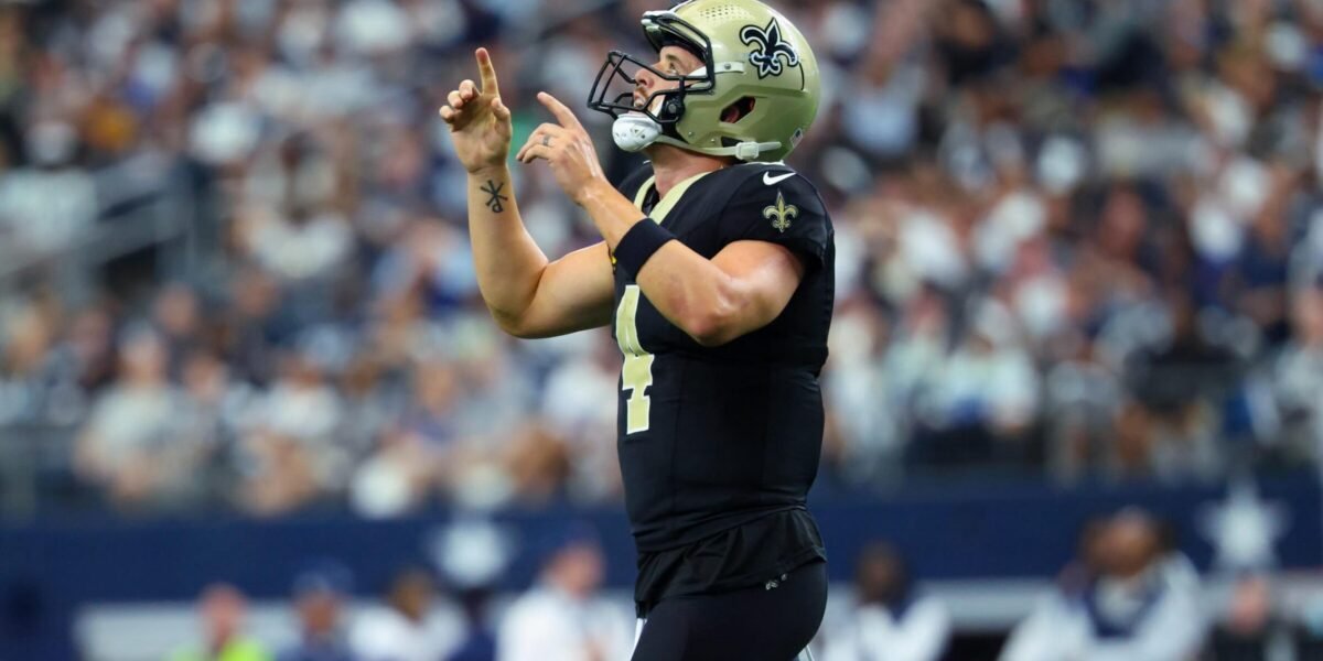 Derek Carr está se beneficiando muito do ataque reimaginado do Saints