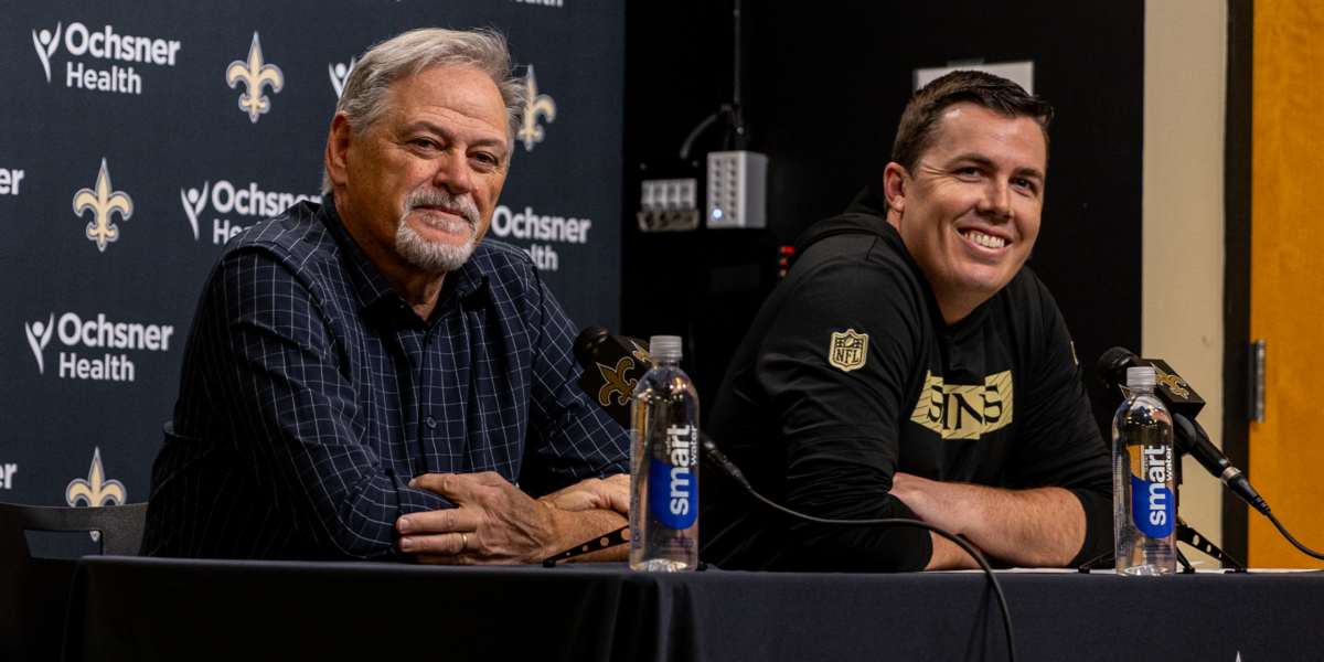 Saints vê liderança estável de Kellen Moore em meio a contratempos iniciais